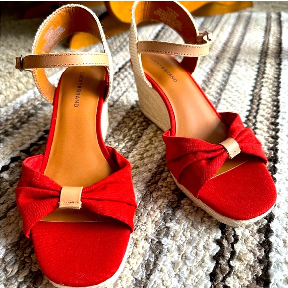 Lucky Brand Shoes - Lucky Brand Adorable red fabric & macrimay wedge sandals espadrilles size 7.5